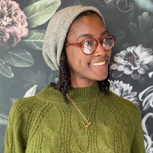 Meet your Posher, Aryn